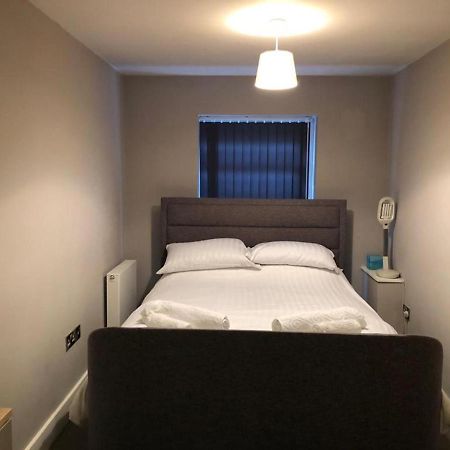 קרייסטצ'רץ' Charming 2-Bed Apartment In Christchurch מראה חיצוני תמונה