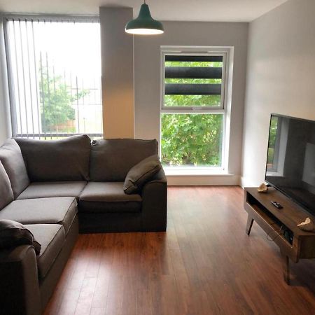 קרייסטצ'רץ' Charming 2-Bed Apartment In Christchurch מראה חיצוני תמונה