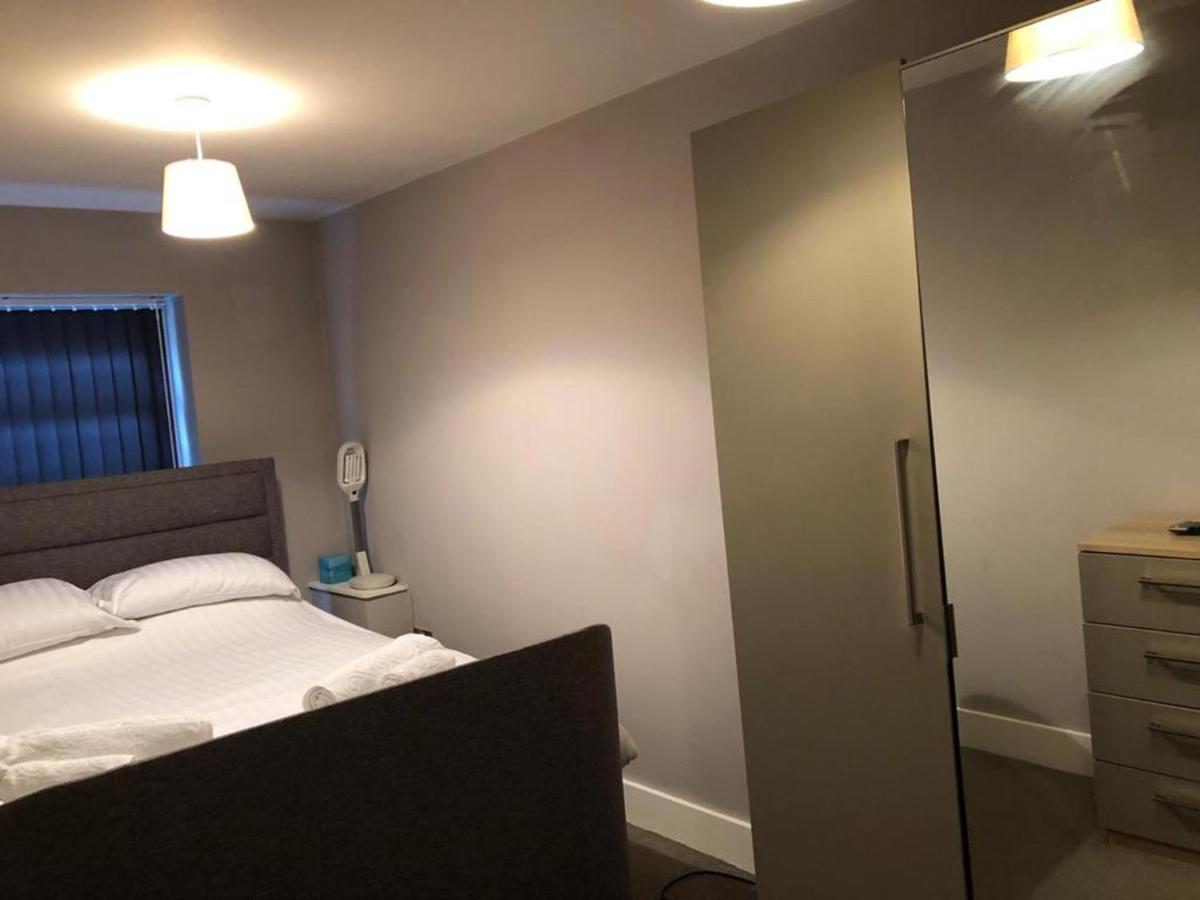 קרייסטצ'רץ' Charming 2-Bed Apartment In Christchurch מראה חיצוני תמונה