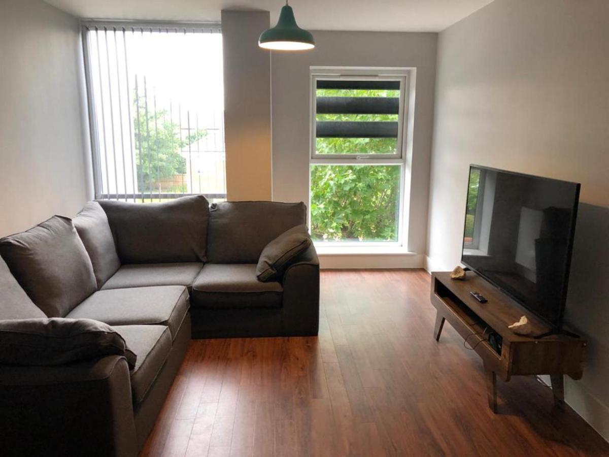 קרייסטצ'רץ' Charming 2-Bed Apartment In Christchurch מראה חיצוני תמונה